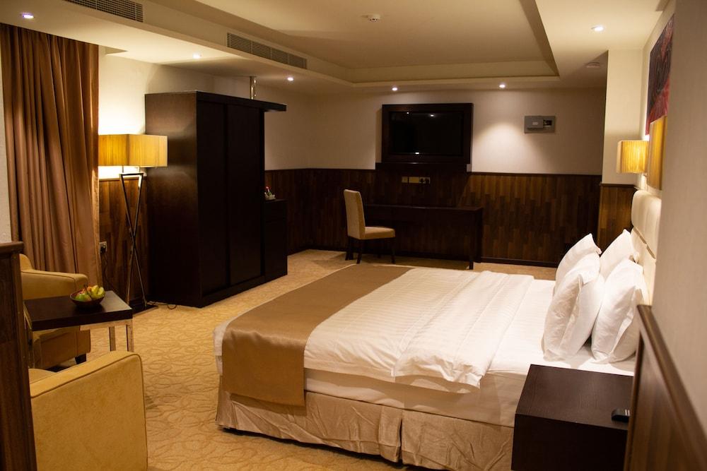 The Secure Inn Hotel Muscat Ngoại thất bức ảnh