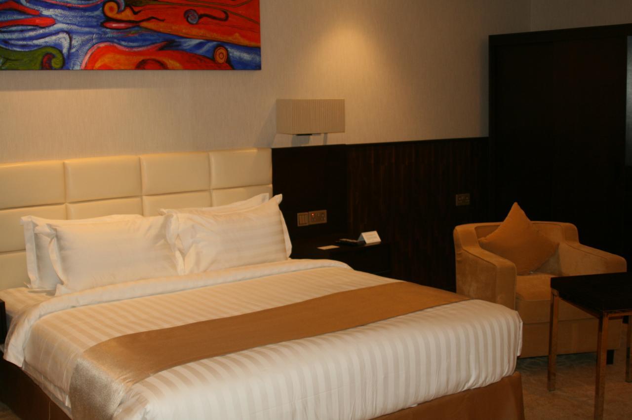 The Secure Inn Hotel Muscat Ngoại thất bức ảnh