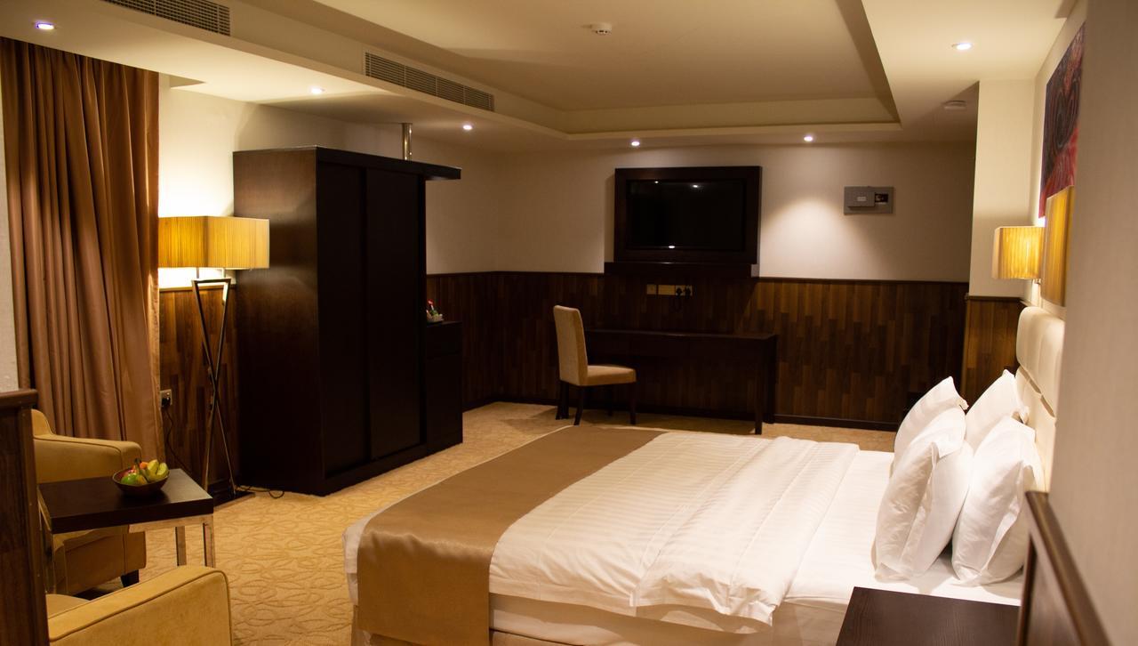 The Secure Inn Hotel Muscat Ngoại thất bức ảnh