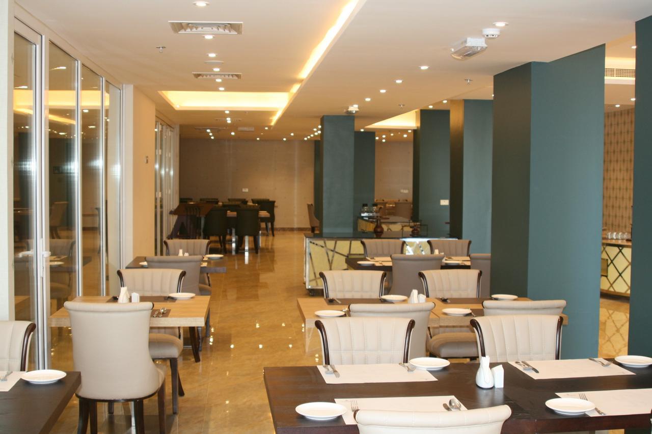 The Secure Inn Hotel Muscat Ngoại thất bức ảnh
